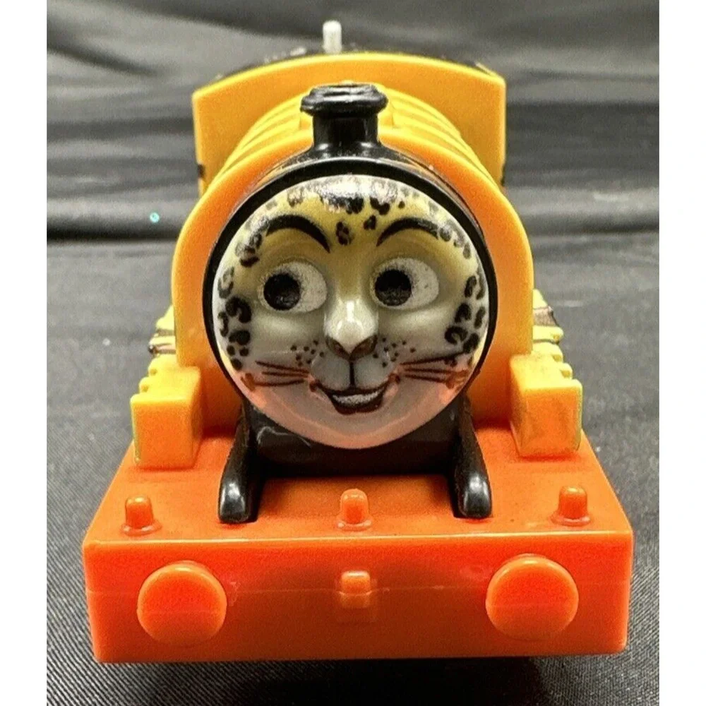 MOTORIZED Trackmaster Thomas & Friends Train Tank - Animal Party Leopard Percy